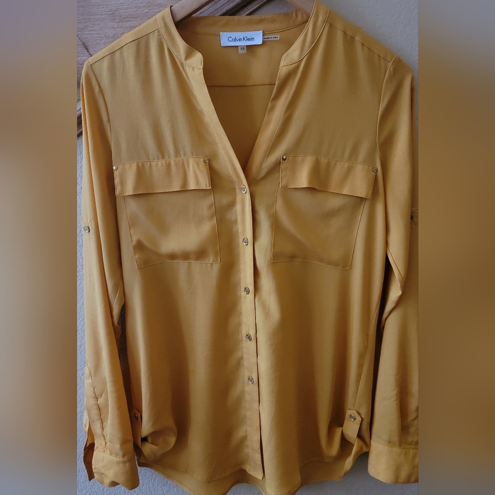 Calvin Klein Beautiful Blouse Size XS